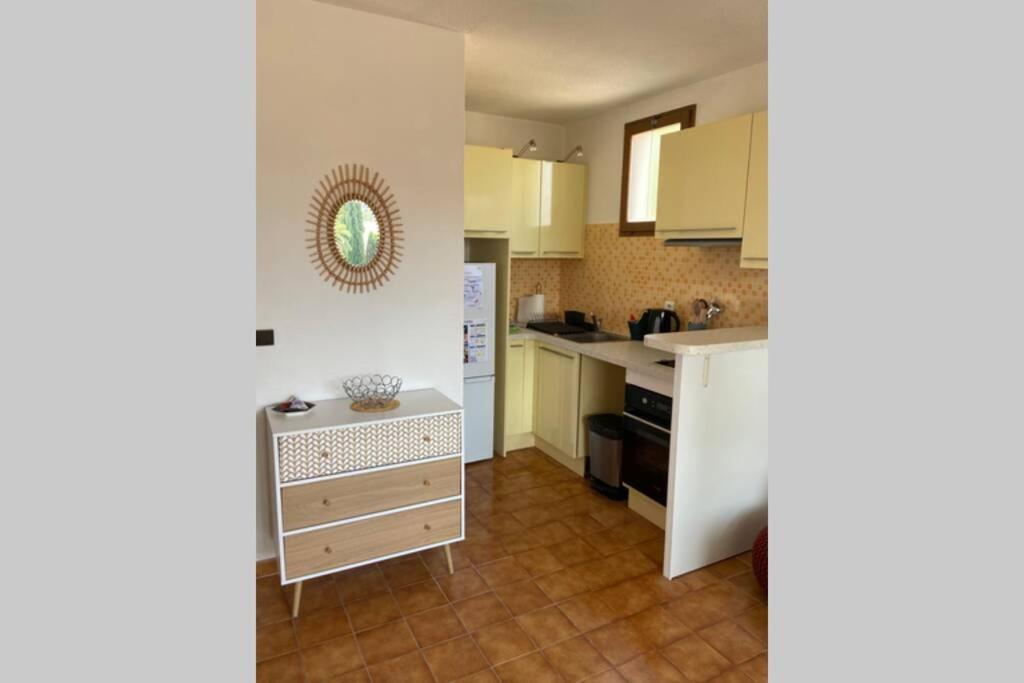 T2- 2Adultes/2Enfants Centre-Ville, Proche Plages Cavalaire-sur-Mer Exterior foto